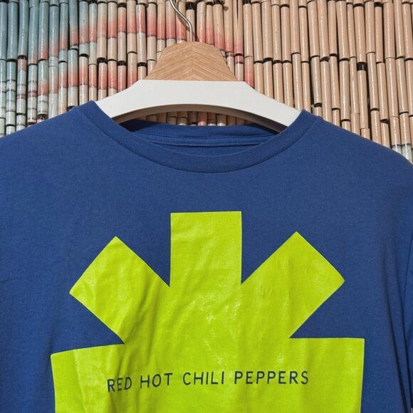 Red Hot Chili Peppers Star of Affinity 100% Cotton T-Shirt, Blue, Medium - Picture 3 of 7